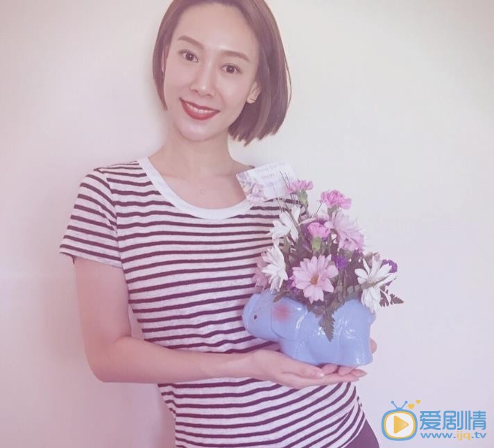 张雅蓓生活照 张雅蓓高清写真_张雅蓓高清剧照