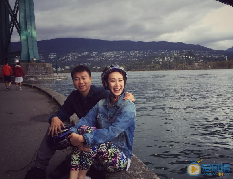 张雅蓓夫妻同框照 张雅蓓高清写真_张雅蓓高清剧照
