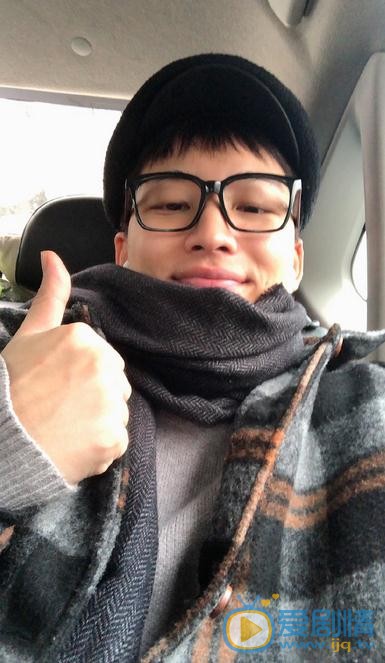 吴泽林吃货写真 吴泽林高清写真_吴泽林高清剧照