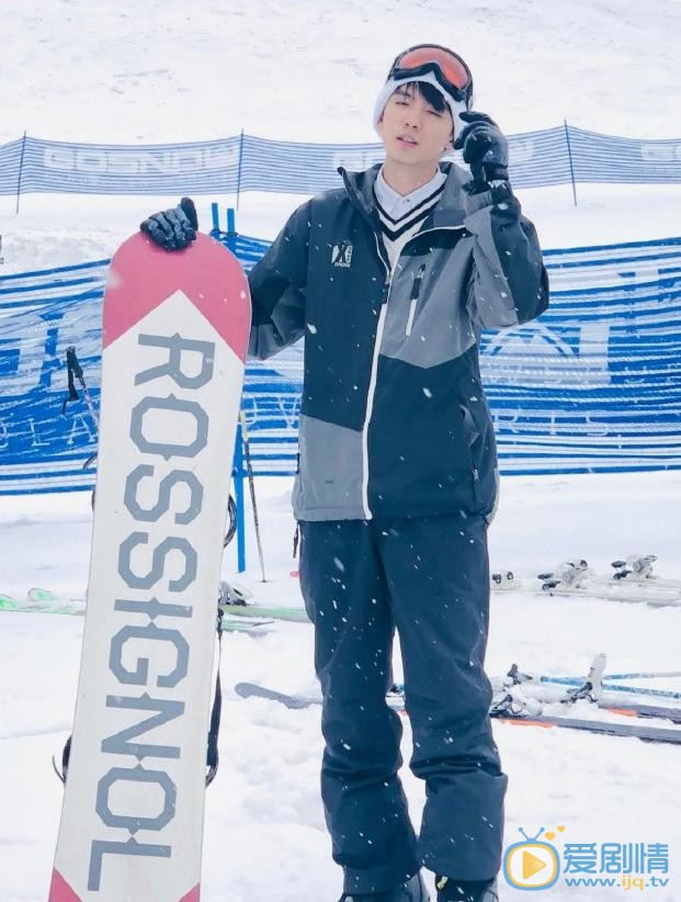 谷蓝帝日本游照 谷蓝帝高清写真_谷蓝帝高清剧照