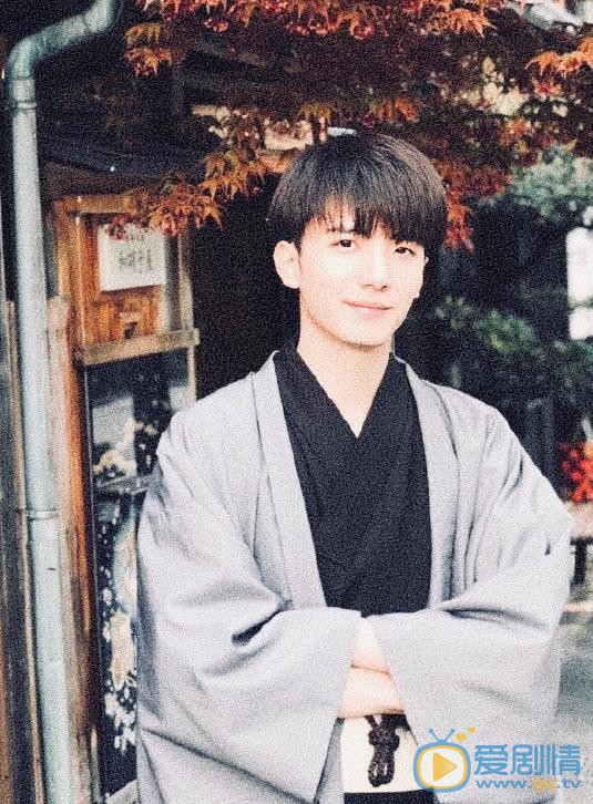 谷蓝帝日本游照 谷蓝帝高清写真_谷蓝帝高清剧照