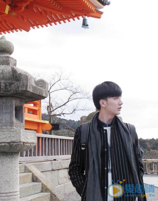 谷蓝帝生活照 谷蓝帝高清写真_谷蓝帝高清剧照