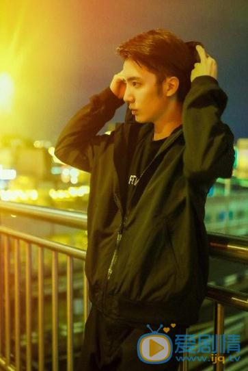 谷蓝帝霓光写真 谷蓝帝高清写真_谷蓝帝高清剧照