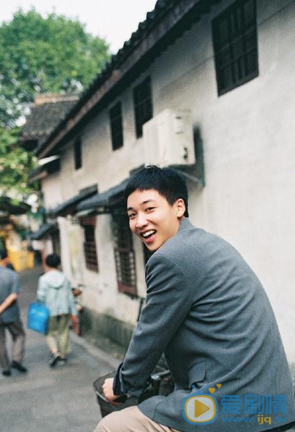 吴泽林街道写真 吴泽林高清写真_吴泽林高清剧照