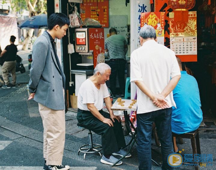 吴泽林街道写真 吴泽林高清写真_吴泽林高清剧照