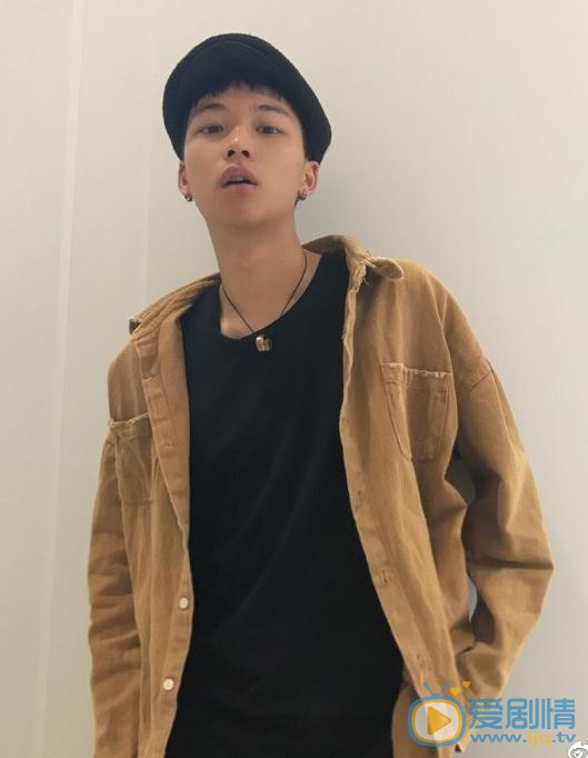 吴泽林生活照 吴泽林高清写真_吴泽林高清剧照