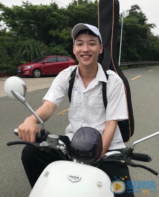 吴泽林生活照 吴泽林高清写真_吴泽林高清剧照