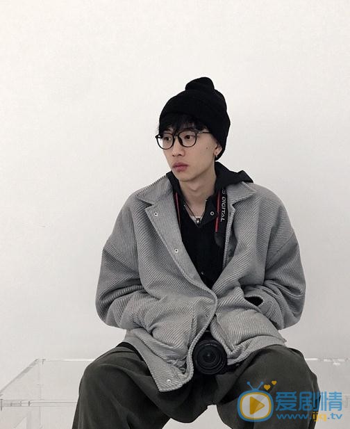 吴泽林生活照 吴泽林高清写真_吴泽林高清剧照