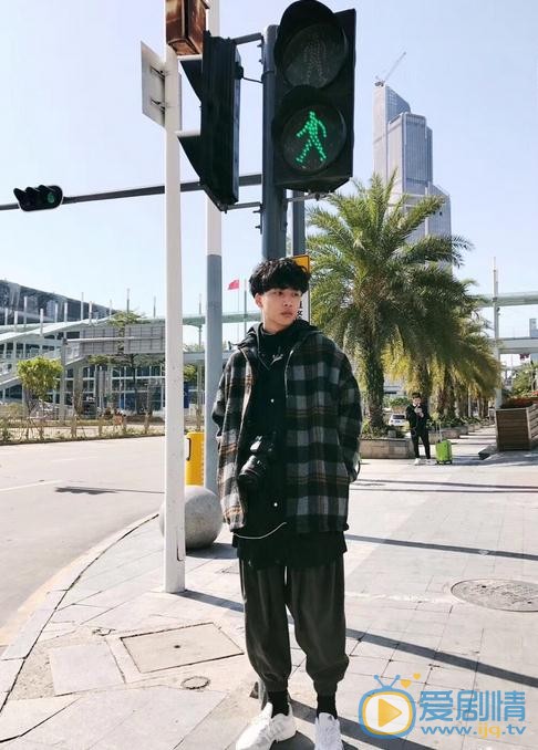 吴泽林帅气写真 吴泽林高清写真_吴泽林高清剧照