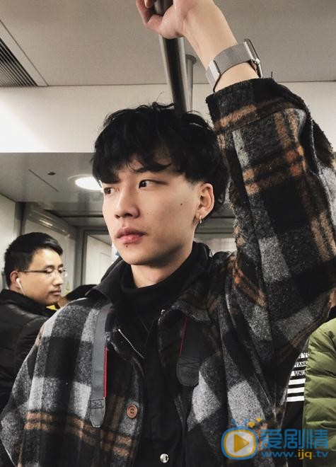 吴泽林帅气写真 吴泽林高清写真_吴泽林高清剧照