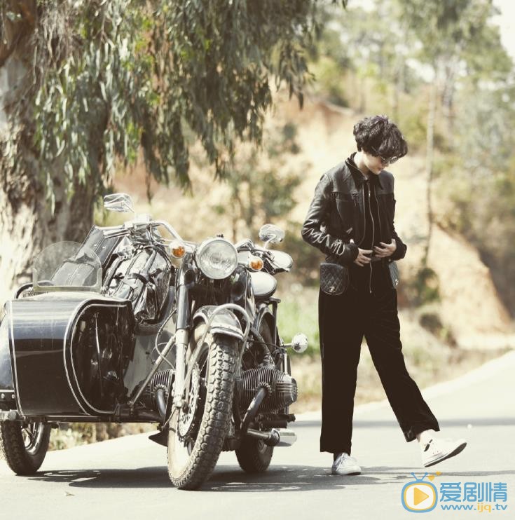 吴岱凝个性写真 吴岱凝高清写真_吴岱凝高清剧照
