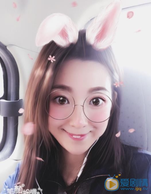 陈自瑶自拍照 陈自瑶高清写真_陈自瑶高清剧照