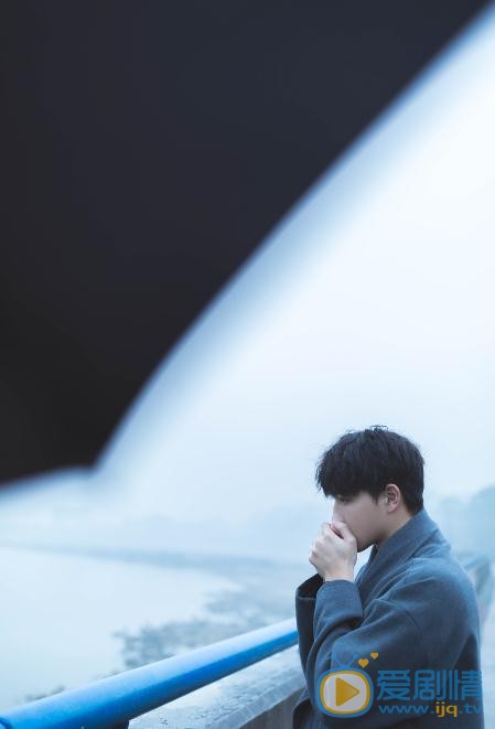 陆嘉豪慵懒写真 陆嘉豪高清写真_陆嘉豪高清剧照