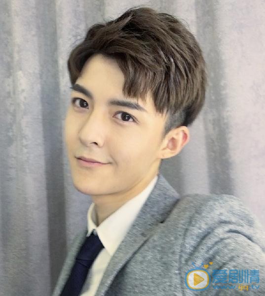 管栎生活照 管栎高清写真_管栎高清剧照