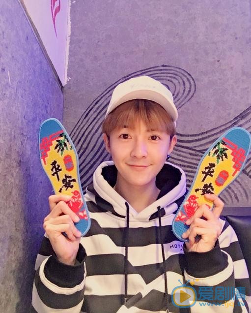 管栎生活照 管栎高清写真_管栎高清剧照