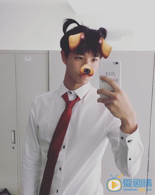 陆嘉豪生活照 陆嘉豪高清写真_陆嘉豪高清剧照