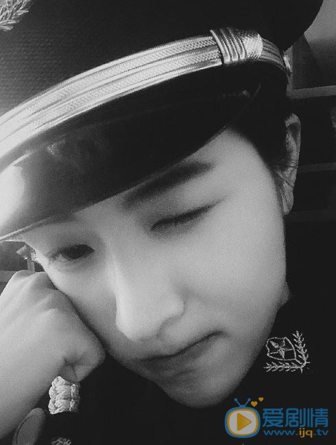 张艺可爱照 张艺高清写真_张艺高清剧照