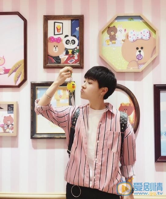 张艺可爱照 张艺高清写真_张艺高清剧照
