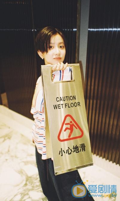 蒲萄帅气写真 蒲萄高清写真_蒲萄高清剧照