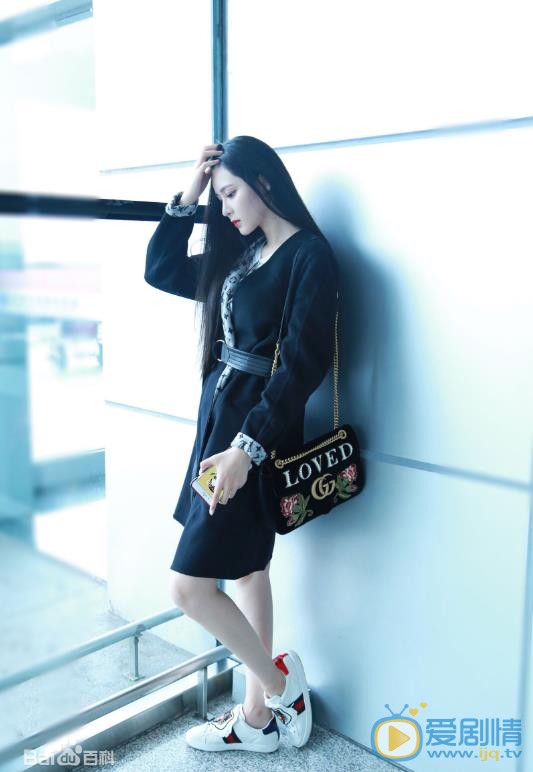 张颖颖时尚街拍 张颖颖高清写真_张颖颖高清剧照
