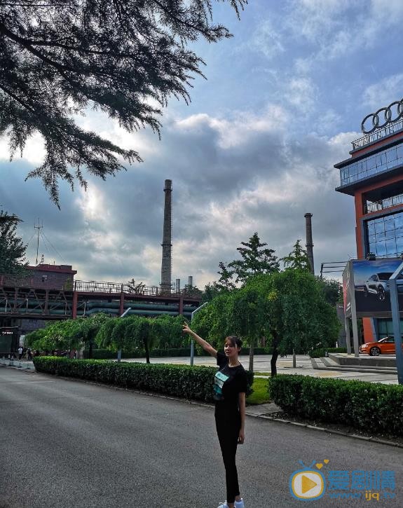 张颖颖时尚街拍 张颖颖高清写真_张颖颖高清剧照