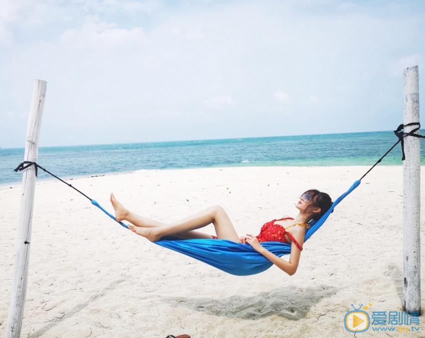 张颖颖时尚街拍 张颖颖高清写真_张颖颖高清剧照