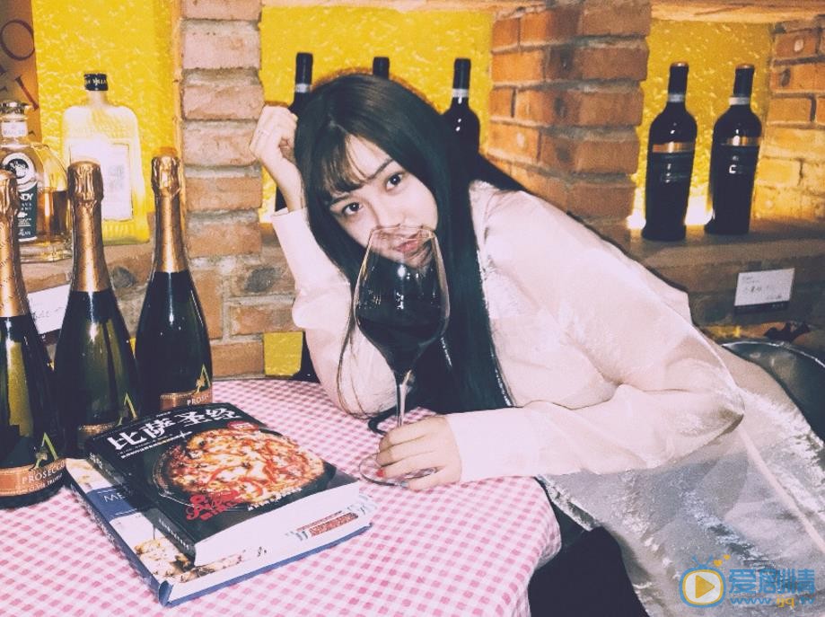 张颖颖个性写真 张颖颖高清写真_张颖颖高清剧照