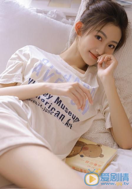 杨雨潼气质写真 杨雨潼高清写真_杨雨潼高清剧照