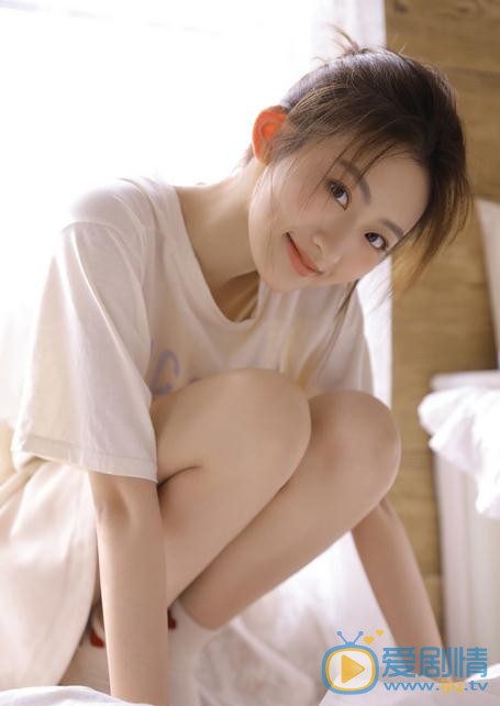 杨雨潼气质写真 杨雨潼高清写真_杨雨潼高清剧照