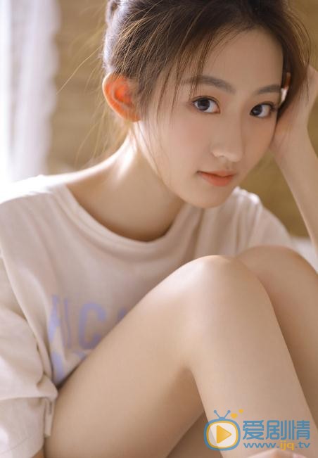 杨雨潼气质写真 杨雨潼高清写真_杨雨潼高清剧照