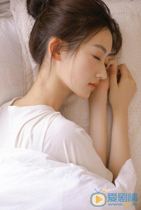 杨雨潼气质写真 杨雨潼高清写真_杨雨潼高清剧照