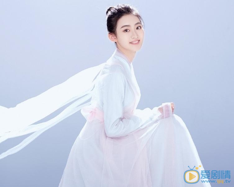 杨雨潼写真 杨雨潼高清写真_杨雨潼高清剧照