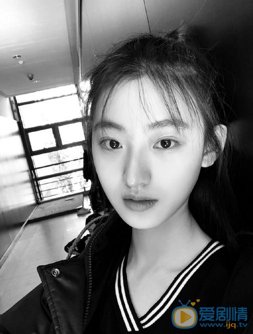 杨雨潼生活照 杨雨潼高清写真_杨雨潼高清剧照