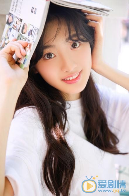 杨雨潼气质写真 杨雨潼高清写真_杨雨潼高清剧照