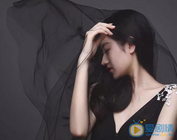 杨雨潼写真 杨雨潼高清写真_杨雨潼高清剧照