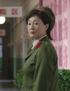 那座城这家人林智燕和王大鸣的孩子还活着吗？周敏为什么把小霜还给王大鸣？