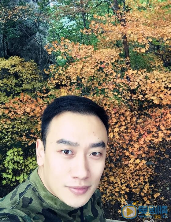 那家威生活照 那家威高清写真_那家威高清剧照