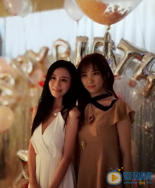 秦杉与人合照 秦杉高清写真_秦杉高清剧照