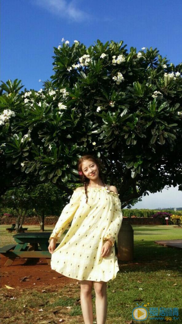 李世英户外写真 李世英高清写真_李世英高清剧照