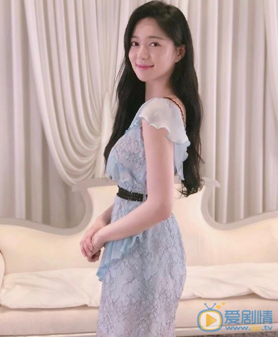 皇后的品格闵宥拉是谁演的？皇后的品格闵宥拉扮演者李伊利雅个人资料、写真及生活照欣赏