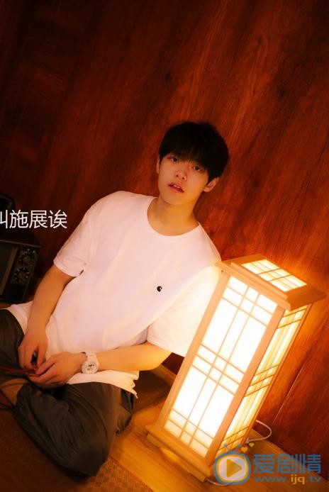 施展夏日写真 施展高清写真_施展高清剧照