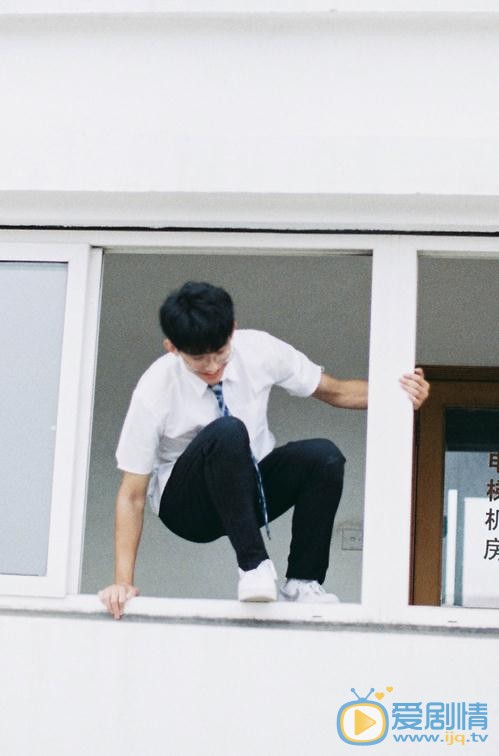 常优秀制服写真 常优秀高清写真_常优秀高清剧照
