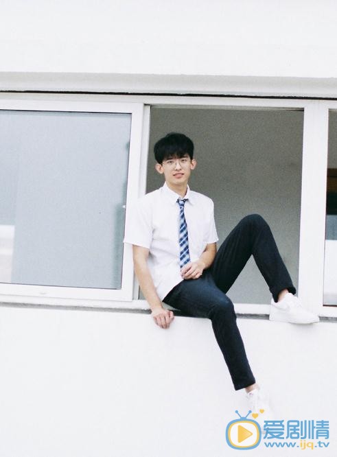 常优秀制服写真 常优秀高清写真_常优秀高清剧照