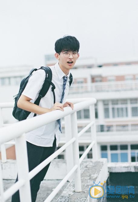 常优秀制服写真 常优秀高清写真_常优秀高清剧照