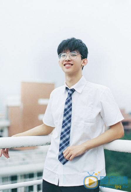常优秀制服写真 常优秀高清写真_常优秀高清剧照