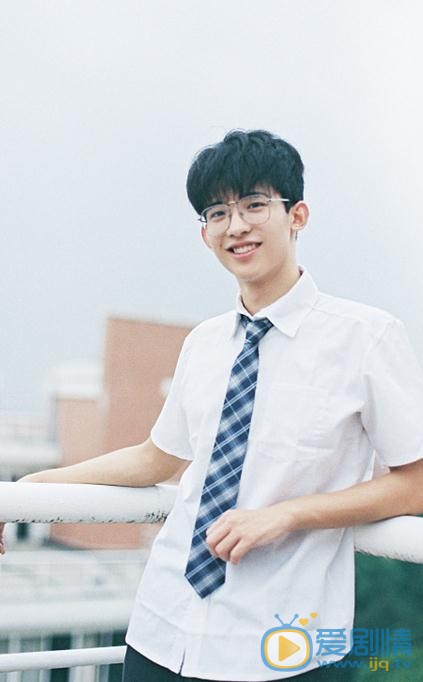 常优秀制服写真 常优秀高清写真_常优秀高清剧照