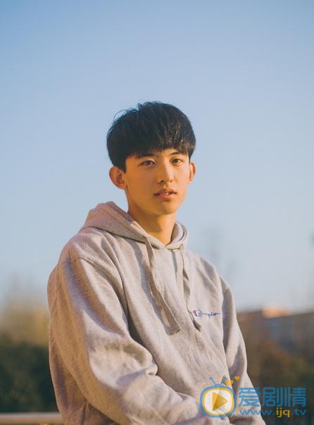 常优秀秋色写真 常优秀高清写真_常优秀高清剧照