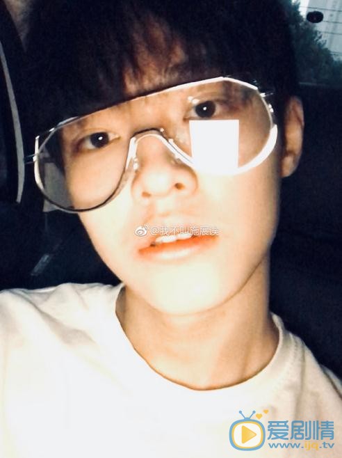 施展生活照 施展高清写真_施展高清剧照