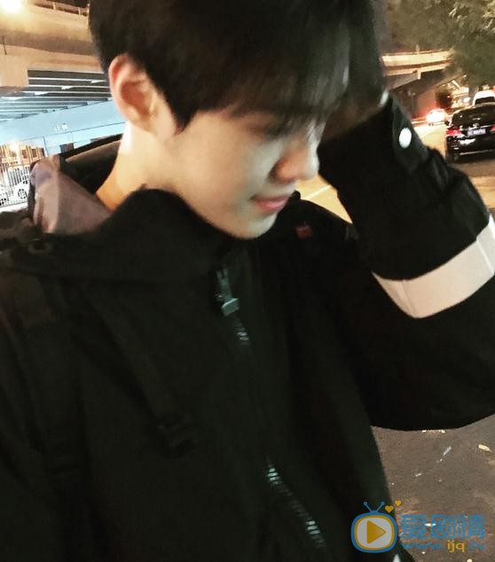 施展生活照 施展高清写真_施展高清剧照