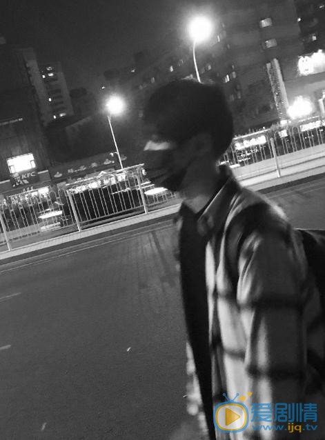 施展生活照 施展高清写真_施展高清剧照